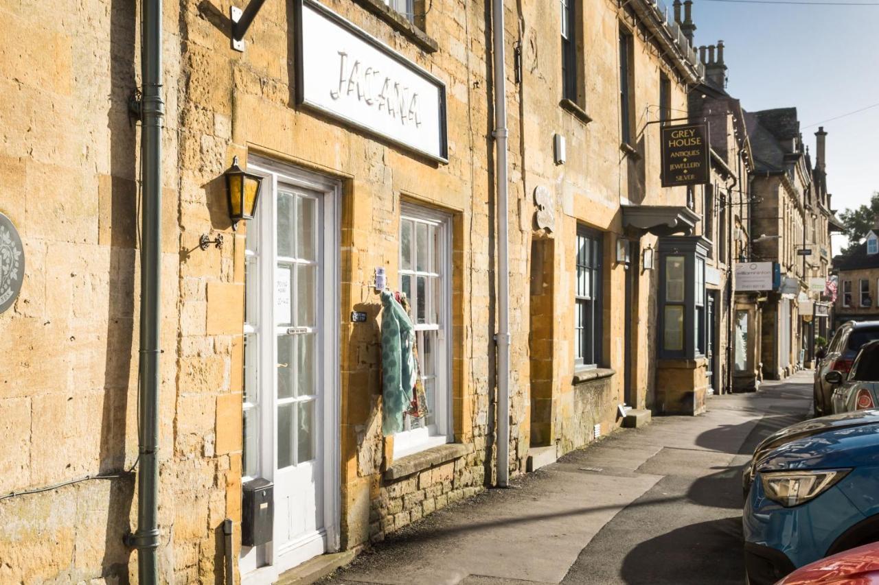 April Stow-on-the-Wold